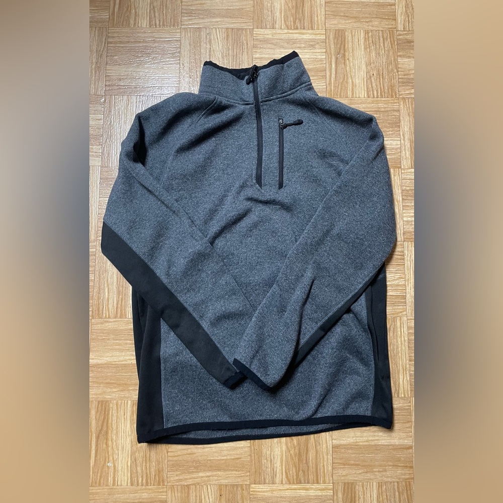 Beverly Hills Polo Club sweater